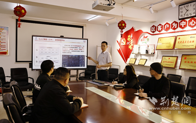 李振 為科技工廠裝上智慧大腦，存儲(chǔ)支持服務(wù)賦能智能制造新未來